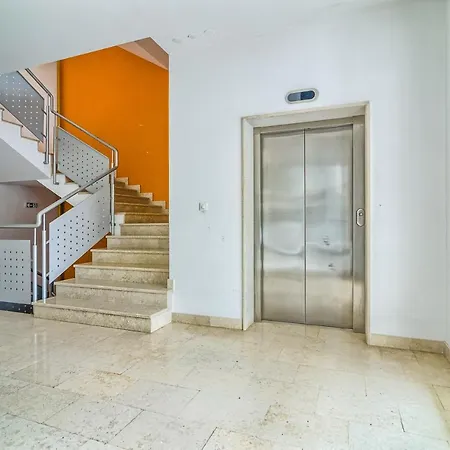 Silver Luxury Lägenhet