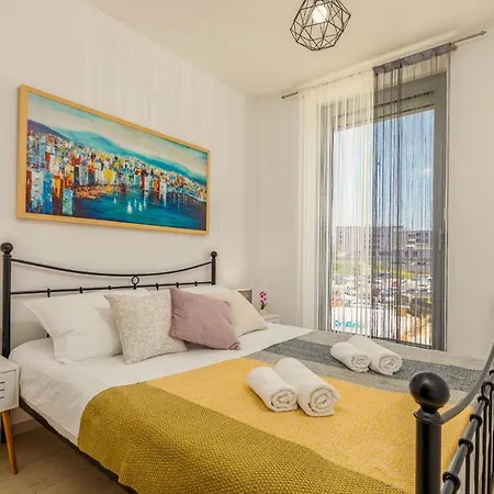 Silver Luxury Apartment Pula